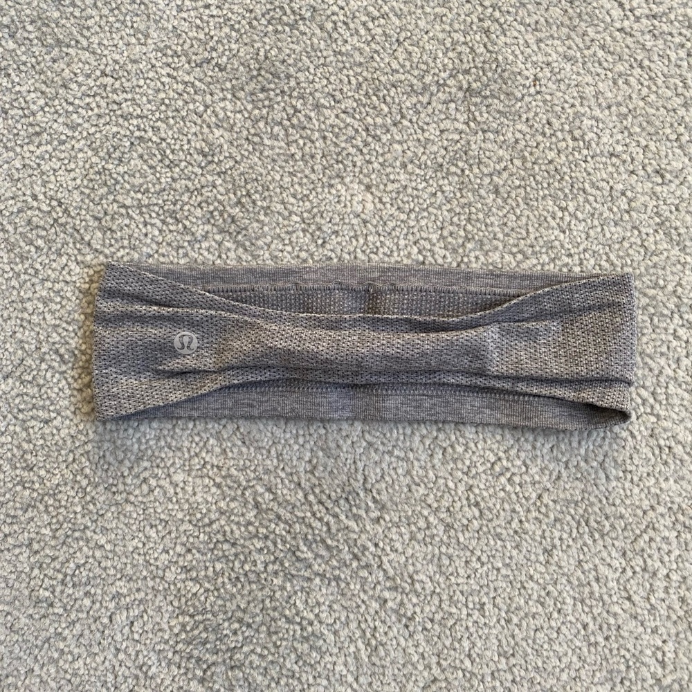 lululemon Swiftly headband grey like-new condition